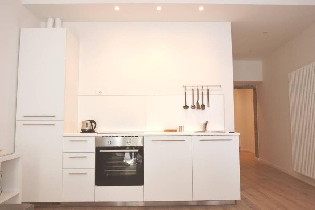 Appartamento Sunrise - Centro Storico N2 Riva del Garda Exterior foto